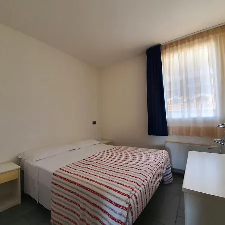Residence Hotel Hungaria Grado Exterior foto