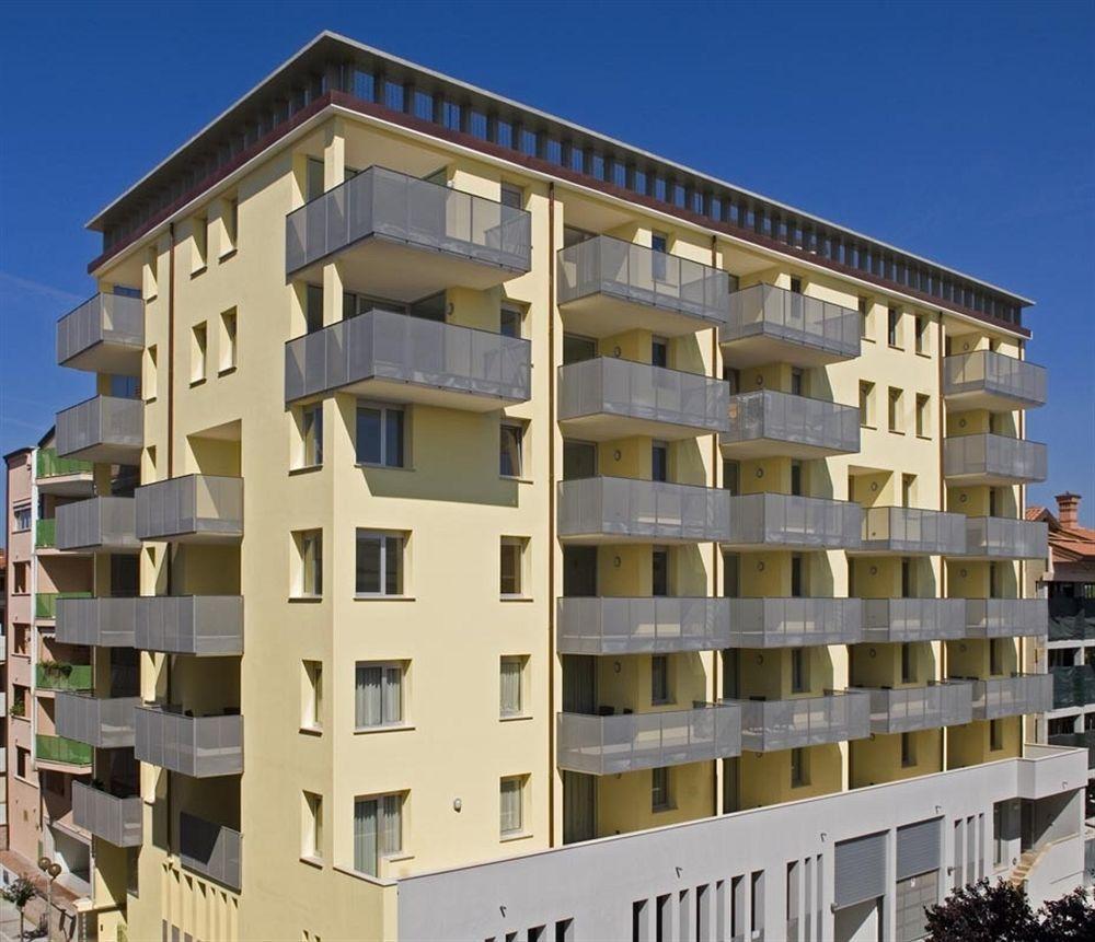 Hungaria Aparthotel Grado