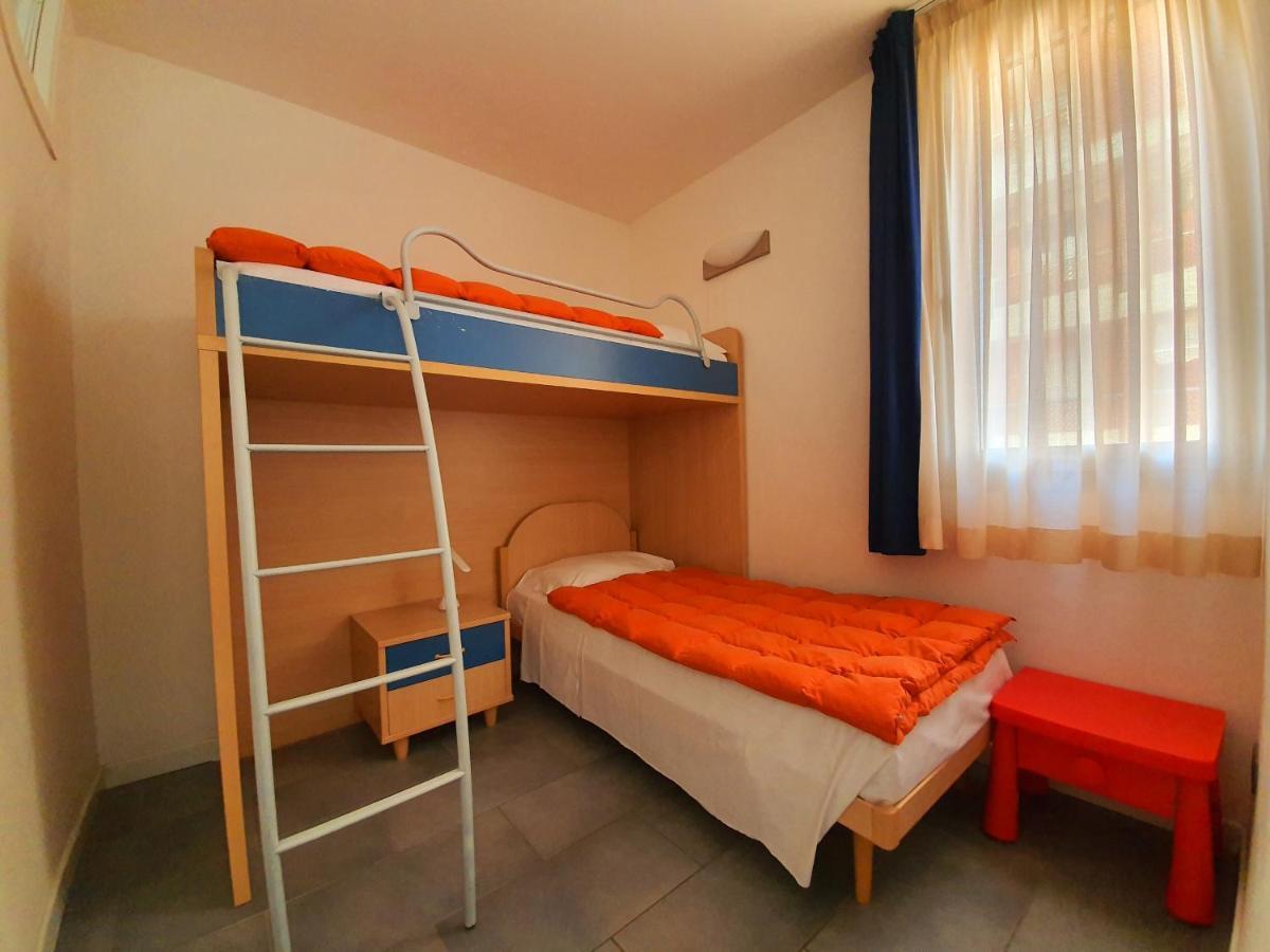 Hungaria Aparthotel 2*